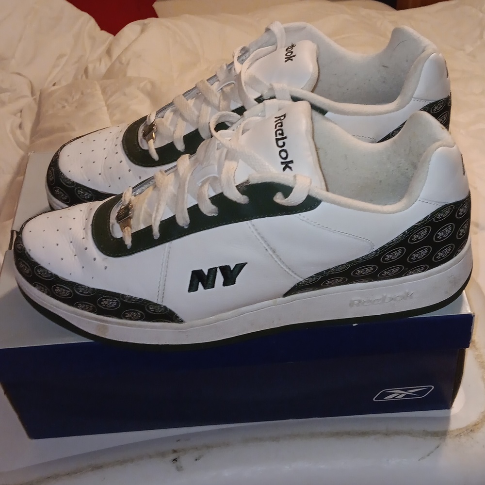 NY JETS Reebok shoes